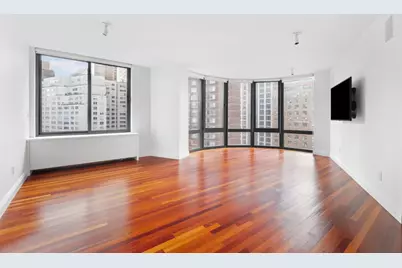 155 W 70th Street #11D, New York, NY 10023 - Photo 2
