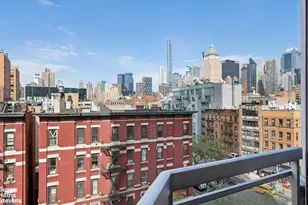 500 W 43rd St, New York City, NY 10036 - Photo 2