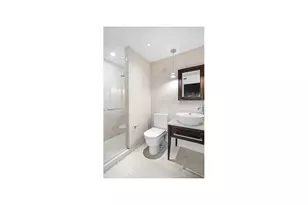 340 E 23rd St, New York City, NY 10010 - Photo 4