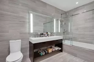 250 West St, New York City, NY 10013 - Photo 4