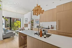98 Front St, New York City, NY 11201 - Photo 2
