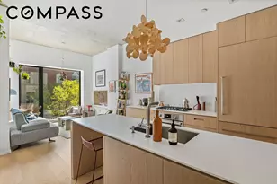 98 Front St, New York City, NY 11201 - Photo 2