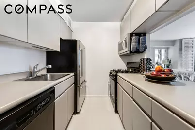 400 E 70th Street #1108, New York City, NY 10021 - Photo 4
