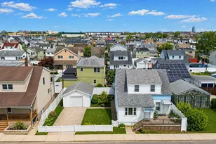 13 Celeste Ct, Brooklyn, NY 11229 - Photo 2