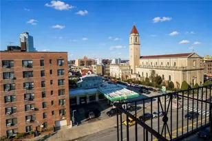 3025 Ocean Ave, New York City, NY 11235 - Photo 2