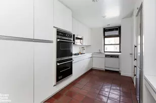 37 Riverside Dr, New York City, NY 10023 - Photo 14