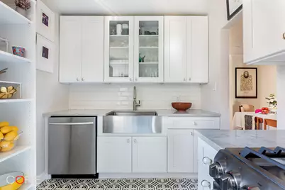 930 E 7th Street #6C, New York City, NY 11230 - Photo 1