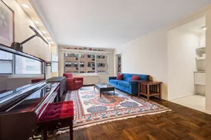 301 E 69th St, New York City, NY 10021 - Photo 2