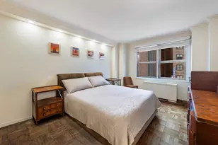 301 E 69th St, New York City, NY 10021 - Photo 8