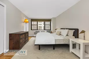 235 E 57th St, New York City, NY 10022 - Photo 4