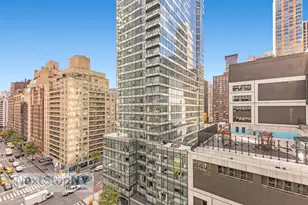 235 E 57th St, New York City, NY 10022 - Photo 14
