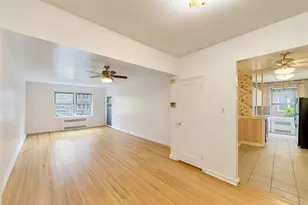 915 E 17th St, New York City, NY 11230 - Photo 6