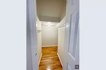 31-26 12th Street #2, New York City, NY 11106 - Photo 6