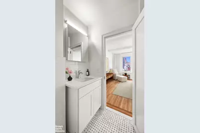 320 E 57th Street #9A, New York City, NY 10022 - Photo 10