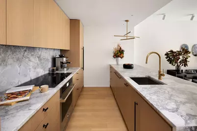 349 W 51st Street #GARDENC, New York City, NY 10019 - Photo 6