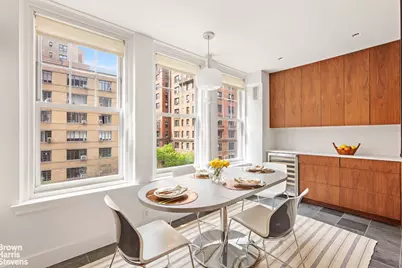 310 W End Avenue #5B, New York City, NY 10023 - Photo 4