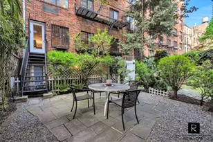 216 E 75th St, New York City, NY 10021 - Photo 18