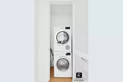 22-18 Jackson Avenue #421, New York City, NY 11101 - Photo 6