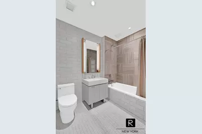22-18 Jackson Avenue #421, New York City, NY 11101 - Photo 4