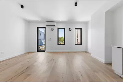 64-08 60th Place, New York City, NY 11385 - Photo 4