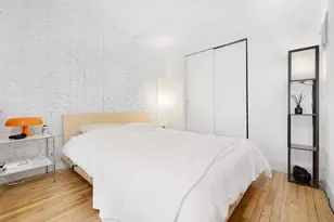 431 W 22nd St, New York, NY 10011 - Photo 6