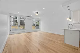147 Luquer St, New York City, NY 11231 - Photo 4