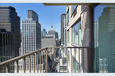 212 E 47th Street #31H, New York City, NY 10017 - Photo 4