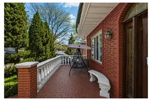 2112 Avenue L, New York City, NY 11210 - Photo 12