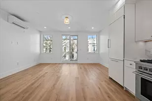 147 Luquer St, New York City, NY 11231 - Photo 4
