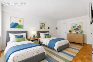 315 E 69th St, New York, NY 10021 - Photo 8