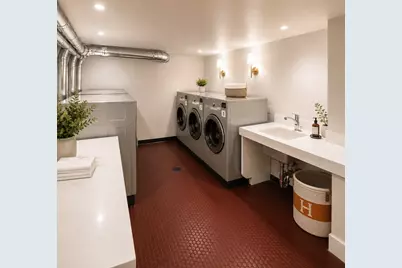 224 E 52nd Street #20, New York City, NY 10022 - Photo 16