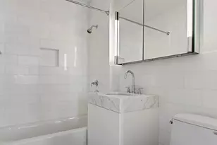 300 E 64th St, New York City, NY 10021 - Photo 6