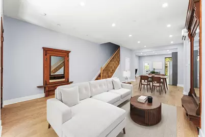 307 W 136th Street, New York, NY 10030 - Photo 2
