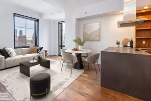 425 W 50th St, New York City, NY 10019 - Photo 2