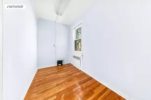 71-46 Little Neck Pkwy, New York City, NY 11004 - Photo 10