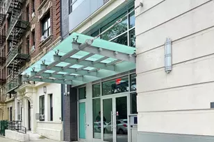 321 W 110th St, New York, NY 10026 - Photo 24