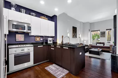 250 E 49th Street #4A, New York City, NY 10017 - Photo 2