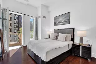 250 E 49th St, New York City, NY 10017 - Photo 8
