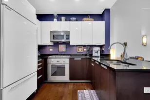 250 E 49th St, New York City, NY 10017 - Photo 4
