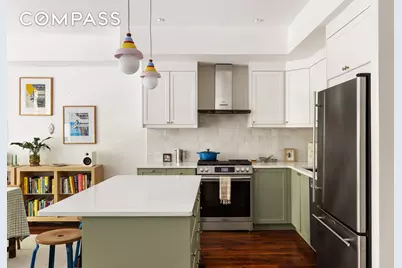 211 N 5th Street #2A, New York City, NY 11211 - Photo 4