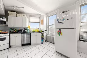 664 Henry St, New York City, NY 11231 - Photo 4