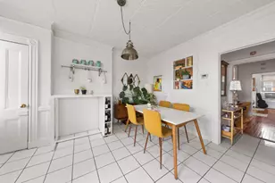 664 Henry St, New York City, NY 11231 - Photo 2
