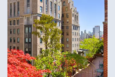 424 E 52nd Street #12A, New York City, NY 10022 - Photo 2