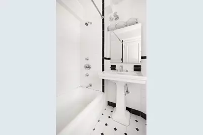 424 E 52nd Street #12A, New York City, NY 10022 - Photo 10