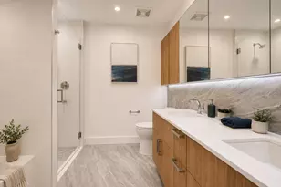 133 Beach 116th St, New York City, NY 11694 - Photo 6