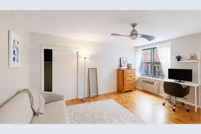 165 Christopher Street #6P, New York, NY 10014 - Photo 4