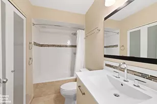100 W 89th St, New York City, NY 10024 - Photo 12