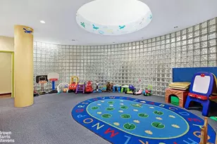 100 W 89th St, New York City, NY 10024 - Photo 24