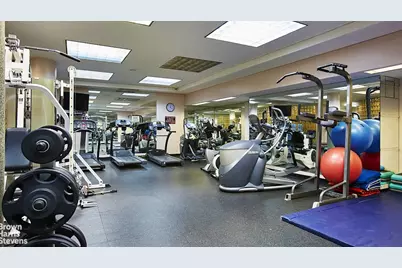 100 W 89th Street #6C, New York City, NY 10024 - Photo 16