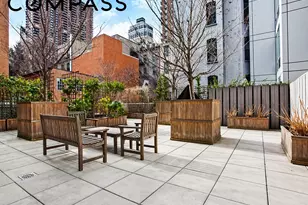 464 W 44th St, New York City, NY 10036 - Photo 10